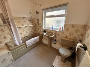 Photo 17- click for photo gallery